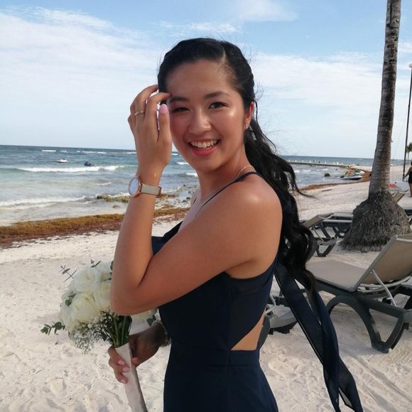 Meet your Posher, Michelle - Picture 1 of 1